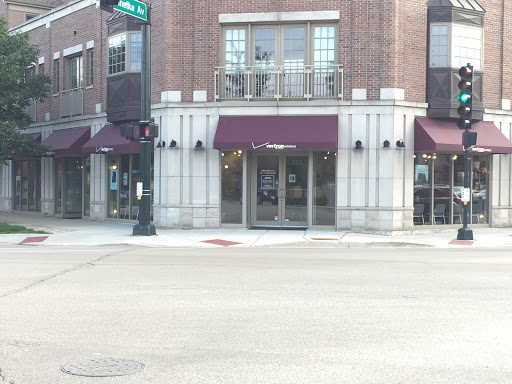 Verizon Authorized Retailer, TCC, 510 Winnetka Rd, Winnetka, IL 60093, USA, 