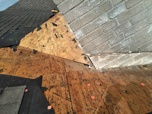 Roofing Contractor «JC&C Roofing Company», reviews and photos, 12150 Beechnut St, Houston, TX 77072, USA