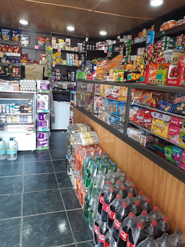 Opiniones de Minimarket y Botilleria Joaquín en El Quisco - Tienda de ultramarinos