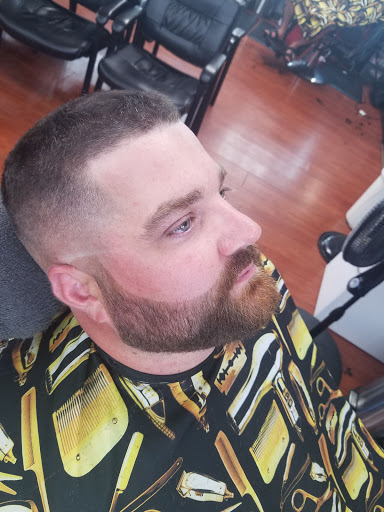 Hair Salon «StarLines Hair Salon», reviews and photos, 472 E Ashland St, Brockton, MA 02302, USA