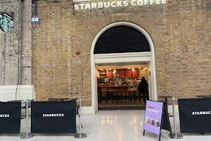 Starbucks Coffee, Platform 2 image