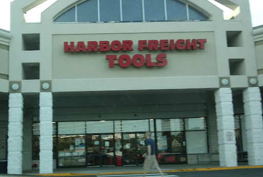 Hardware Store «Harbor Freight Tools», reviews and photos, 35 Talcottville Rd STE 14, Vernon, CT 06066, USA