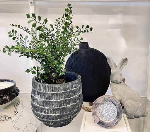 Home Goods Store «Rusted Window», reviews and photos, 99 E Carmel Dr Suite 140, Carmel, IN 46032, USA