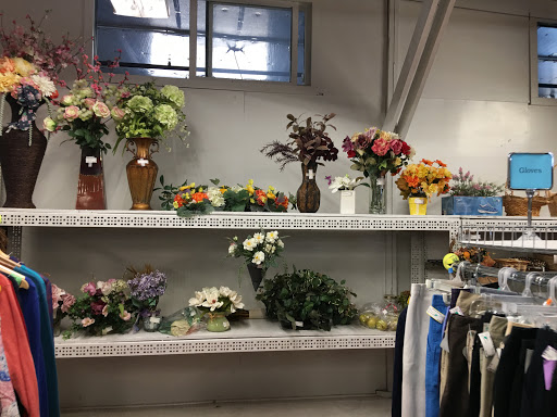 Thrift Store «McChord Thrift Shop», reviews and photos, Battery Rd & 4th St #717, McChord AFB, WA 98438, USA