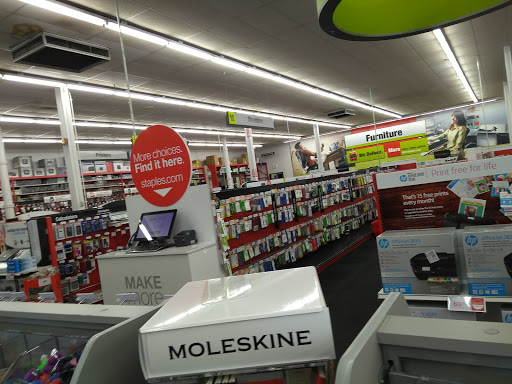 Office Supply Store «Staples», reviews and photos, 757 Gallivan Blvd, Dorchester, MA 02122, USA