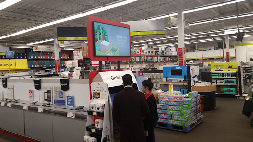 Office Supply Store «Staples», reviews and photos, 51-10 Broadway, Woodside, NY 11377, USA