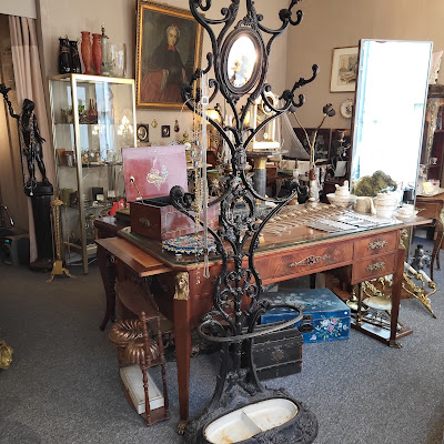 BROCANTE - Antiquités des Bateliers à Saumur