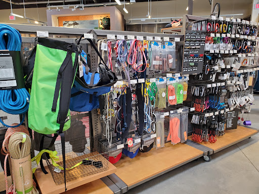 Camping Store «REI», reviews and photos, 7531 North Point Pkwy, Alpharetta, GA 30022, USA