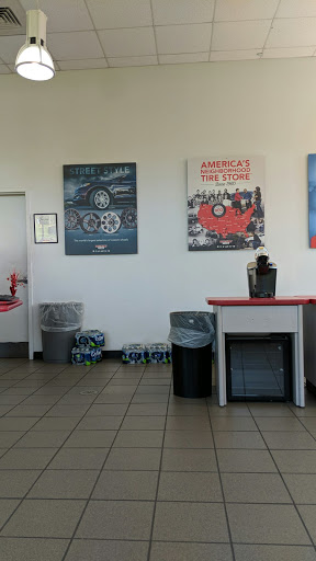 Tire Shop «Discount Tire Store - Woodstock, GA», reviews and photos, 160 Woodstock Square Ave, Woodstock, GA 30189, USA