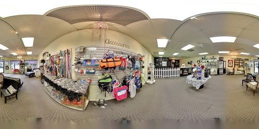 Pet Groomer «Ufuri Pet Salon», reviews and photos, 235 Huron Ave, Port Huron, MI 48060, USA