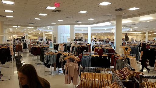 Clothing Store «Forever 21», reviews and photos, 10306 Southside Blvd, Jacksonville, FL 32256, USA