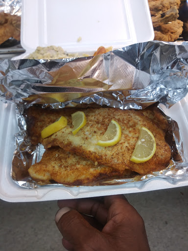 Liquor Store «Victory Liquor & Food Store», reviews and photos, 16200 W Warren Ave, Detroit, MI 48228, USA