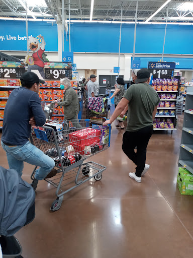 Department Store «Walmart Supercenter», reviews and photos, 7150 Camino Arroyo, Gilroy, CA 95020, USA