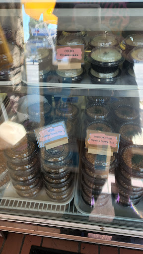 Bakery «Crème Caramel LA», reviews and photos, 14849 Burbank Blvd, Sherman Oaks, CA 91411, USA