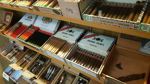 Tobacco Shop «Tobacco Outlet», reviews and photos, 7649 Cass St, Omaha, NE 68114, USA