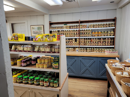 Butcher Shop «Amana Meat Shop & Smokehouse», reviews and photos, 4513 F St, Amana, IA 52203, USA