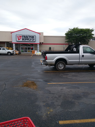 Home Improvement Store «Tractor Supply Co.», reviews and photos, 69080 M-66, Sturgis, MI 49091, USA