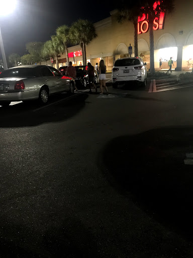 Discount Store «Big Lots», reviews and photos, 2882 Tamiami Trail E, Naples, FL 34112, USA