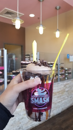 Cupcake Shop «Smallcakes: A Cupcakery of Naperville», reviews and photos, 115 E Ogden Ave #119, Naperville, IL 60563, USA