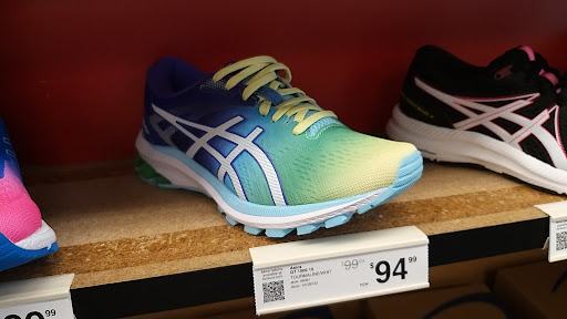 Shoe Store «Famous Footwear», reviews and photos, 8004 Denton Hwy, Watauga, TX 76148, USA