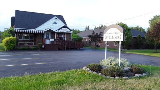 8584 Main St, Williamsville, NY 14221, USA