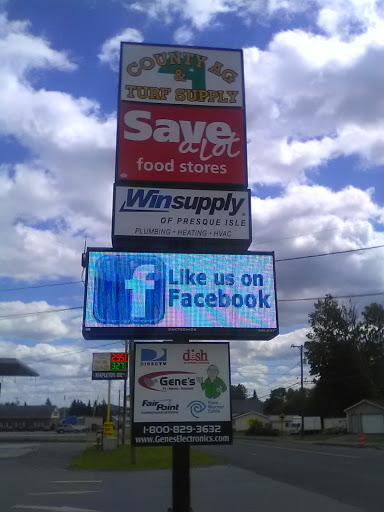 Grocery Store «Save-A-Lot», reviews and photos, 76 Parson St, Presque Isle, ME 04769, USA