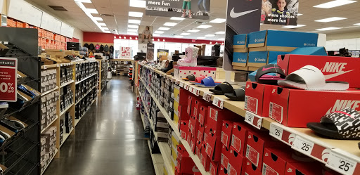 Sporting Goods Store «Nike Factory Store», reviews and photos, 1000 PA-611 #120, Tannersville, PA 18372, USA