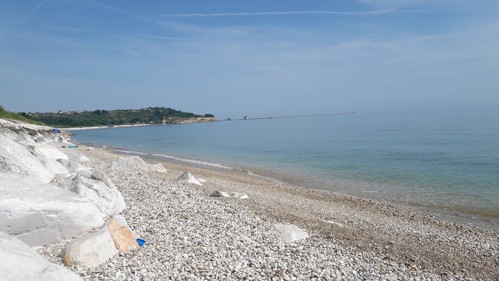 Fotografija Spiaggia di Ripari Bardella z visok stopnjo čistoče
