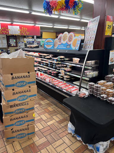 Convenience Store «Kwik Trip #376», reviews and photos, 301 W 7th St, Red Wing, MN 55066, USA