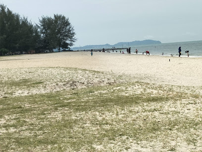 Pantai Bagan Pinang Public Parking