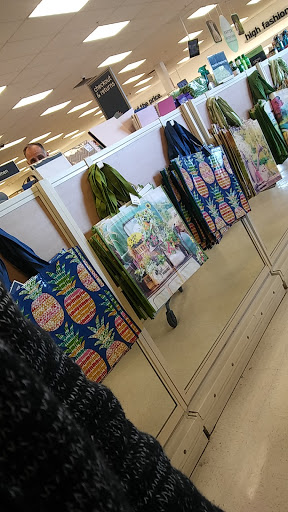 Department Store «Marshalls», reviews and photos, 4141 Woodruff Ave, Lakewood, CA 90713, USA