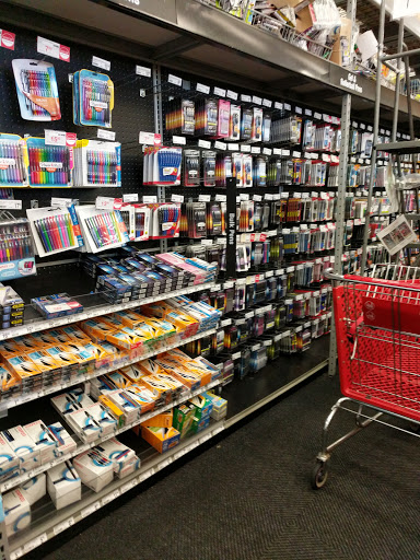 Office Supply Store «Staples», reviews and photos, 1306 E Belt Line Rd, Richardson, TX 75081, USA