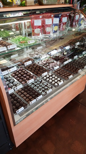 Florist «Sherwood Florist & Gift Shoppe», reviews and photos, 10239 Fair Oaks Blvd #A, Fair Oaks, CA 95628, USA