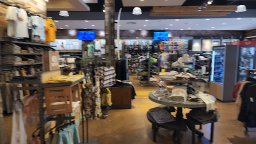 Clothing Store «Tillys», reviews and photos, 27150 Alicia Pkwy, Laguna Niguel, CA 92677, USA