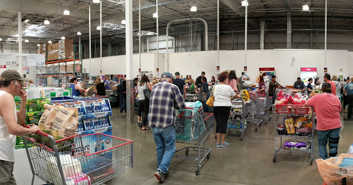 Warehouse store «Costco Wholesale», reviews and photos, 5901 Redwood Dr, Rohnert Park, CA 94928, USA