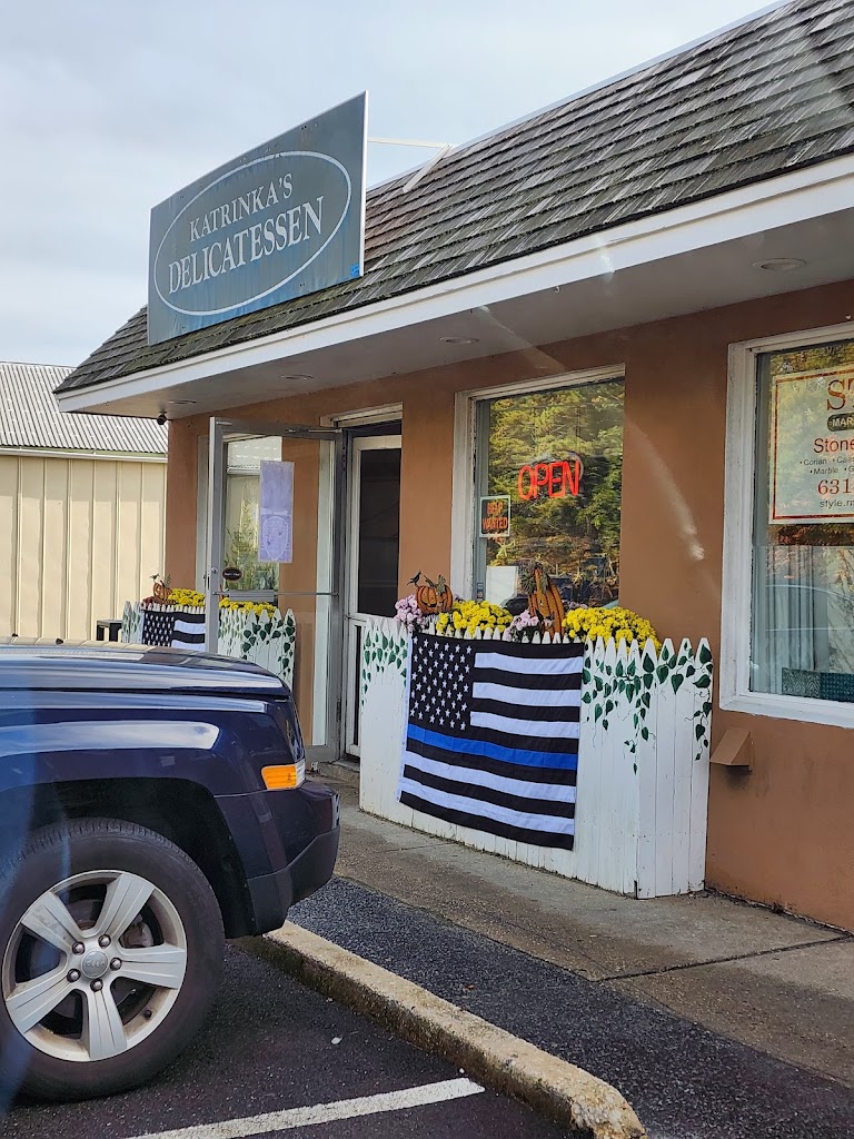 Katrinkas Deli 11946