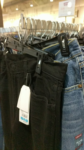 Department Store «Century 21 Department Store», reviews and photos, 651 Kapkowski Rd, Elizabeth, NJ 07201, USA