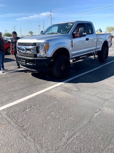 Used Car Dealer «Liberty Cars and Trucks», reviews and photos, 3010 E Bell Rd, Phoenix, AZ 85032, USA