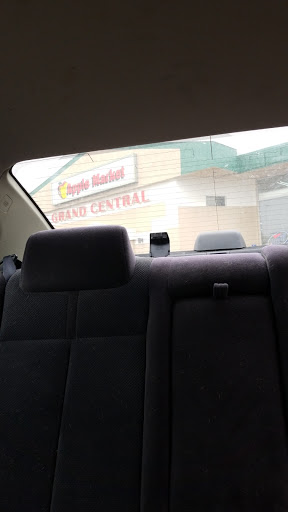 Grocery Store «Grand Central Apple Market», reviews and photos, 7 W 25th St, Kearney, NE 68847, USA