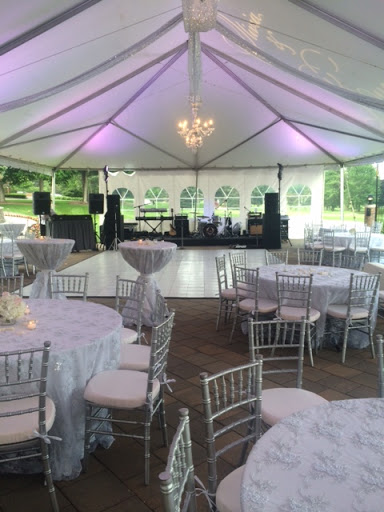 Country Club «Meadowbrook Country Club», reviews and photos, 40941 W 8 Mile Rd, Northville, MI 48167, USA