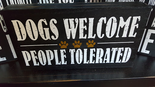 Pet Store «Pet Valu», reviews and photos, 37 Monroe Turnpike, Trumbull, CT 06611, USA