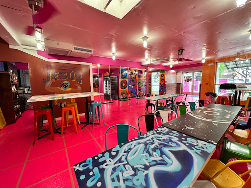 Donut Shop «Hurts Donut Company», reviews and photos, 746 Asp Ave, Norman, OK 73069, USA