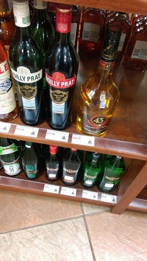 Liquor Store «Cottage Hill Package Store», reviews and photos, 6376 Cottage Hill Rd, Mobile, AL 36609, USA