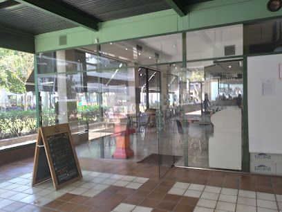 Centro Comercial Oliveros
