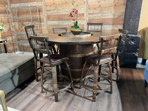 Thrift Store «Zicknacks Community Thrift Store», reviews and photos, 2544 Library Rd Suite 102, Pittsburgh, PA 15234, USA