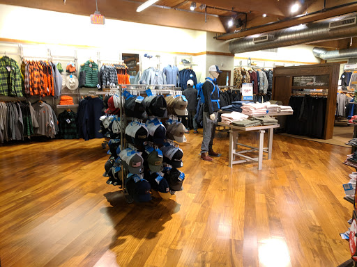 Sportswear Store «Columbia Sportswear», reviews and photos, 911 SW Broadway, Portland, OR 97205, USA