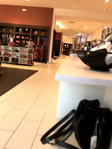 Fashion Accessories Store «Charming Charlie», reviews and photos, 5175 Deerfield Blvd, Mason, OH 45040, USA