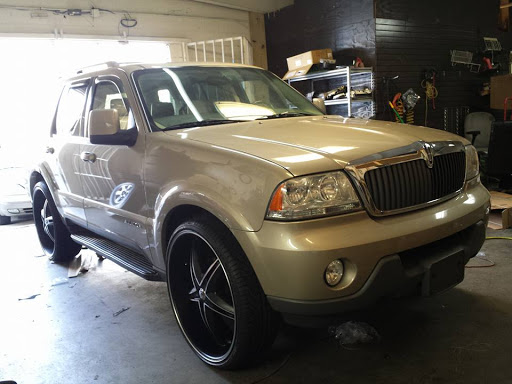 Electronics Repair Shop «Auto Electronic Specialists», reviews and photos, 2428 Nolensville Pike, Nashville, TN 37211, USA