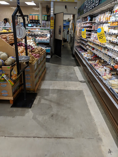 Grocery Store «Whole Foods Market», reviews and photos, 283 Broadway St, Laguna Beach, CA 92651, USA