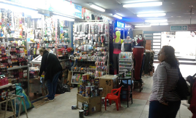 Centro Comercial Ipiales Mires - Quito